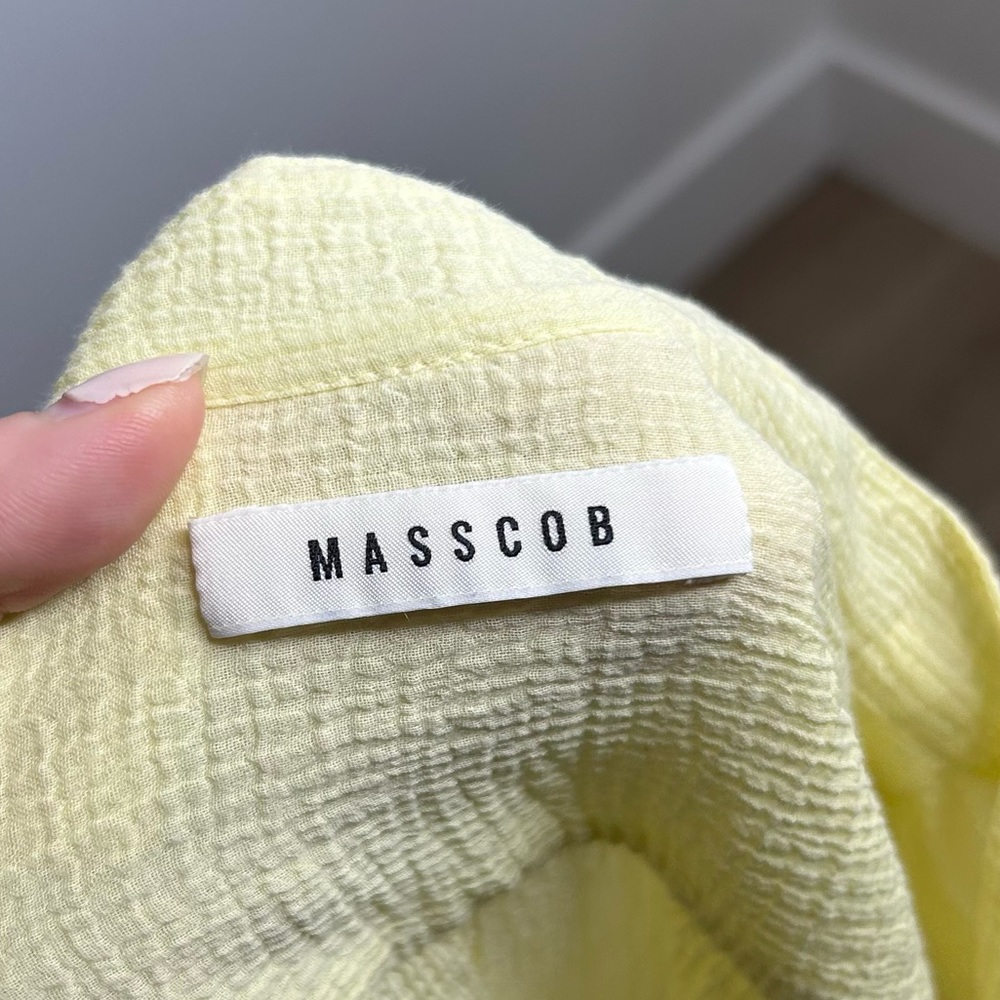 Madison Puff-Sleeve Button Front Top - Lemon Yellow - Picture 6 of 8